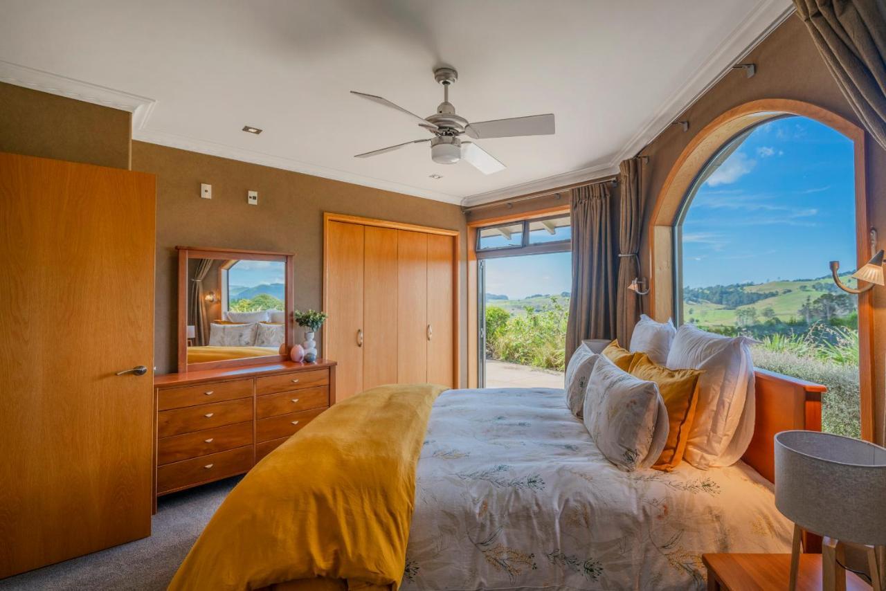 Luxury Country Retreat Apartment Cooks Beach Exterior photo